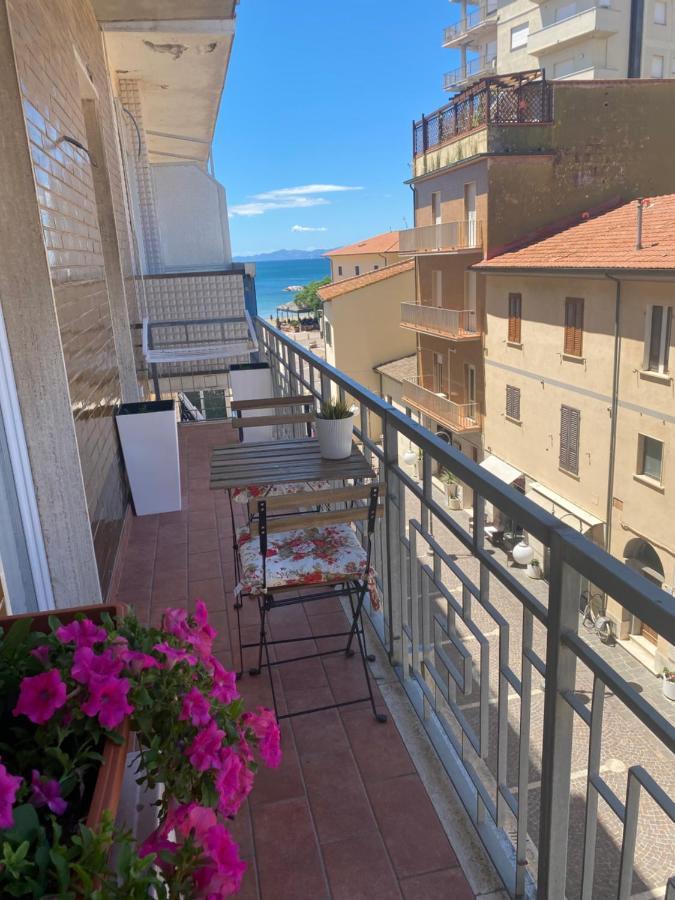 Via Roma 12 Gasthof Follonica